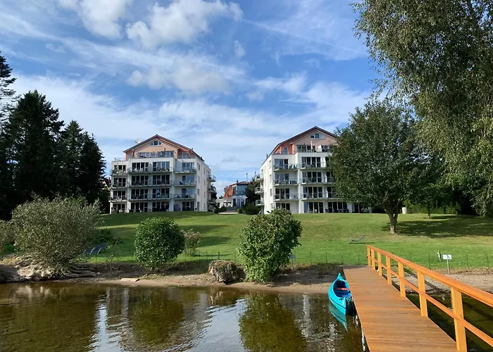 Ferienwohnung Am See Mit Terrasse